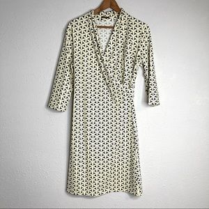 J. McLaughlin Large V Neck Dress